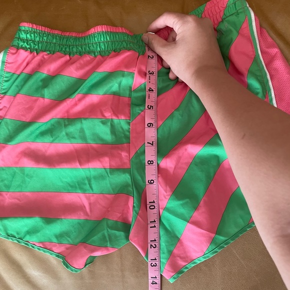 ‼️NIKE SHORTS - Picture 7 of 8